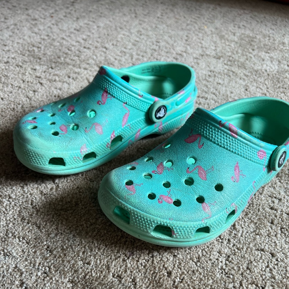 COPY - Crocs flamingo hard to find